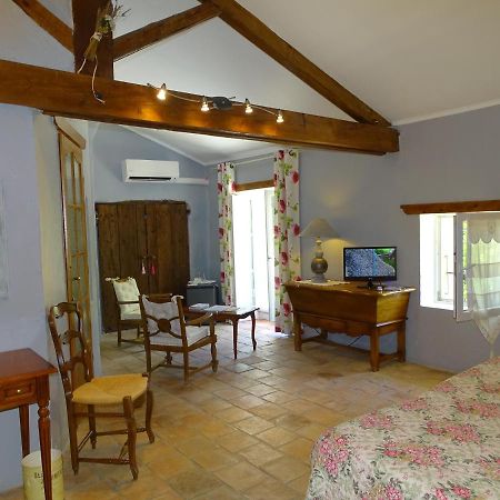 Bastide Des Princes B&B Caderousse Εξωτερικό φωτογραφία