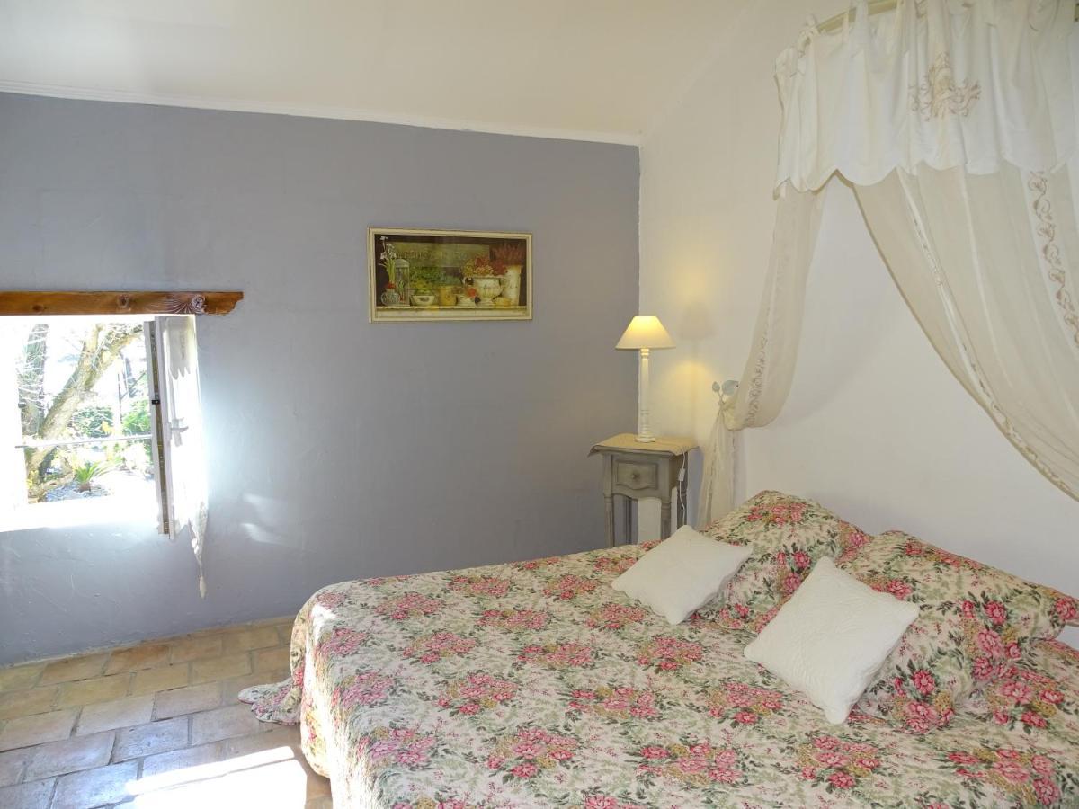 Bastide Des Princes B&B Caderousse Εξωτερικό φωτογραφία