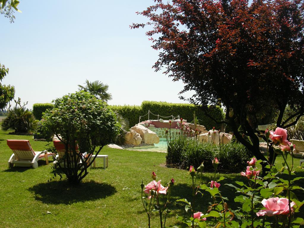 Bastide Des Princes B&B Caderousse Εξωτερικό φωτογραφία