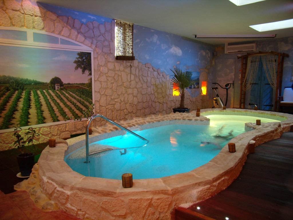 Bastide Des Princes B&B Caderousse Εξωτερικό φωτογραφία